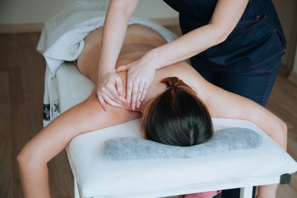 Deep Tissue Massage in Hardoi